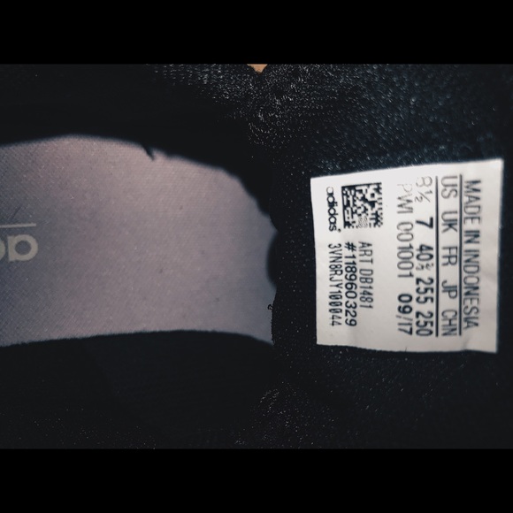 Black Adidas Women’s Cloud Foam Race Running Shoe - Picture 6 of 6